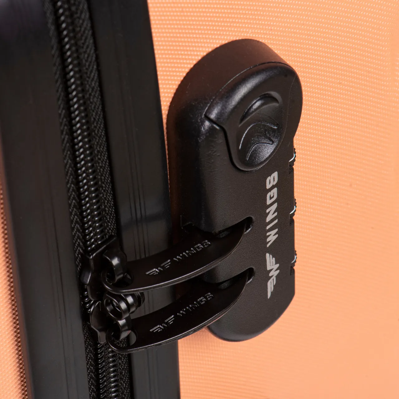 Wings SN120-5 Kollane mazs koferis — ABS, 28L, 2.3 kg (skats 11)